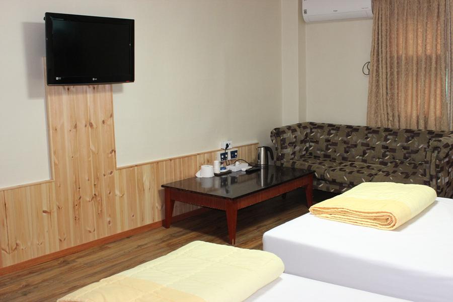 Hyundai Tourist Hotel Jeju Exterior photo